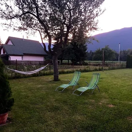 Moderné So Saunou Na Liptovskom Vidieku Apartamento